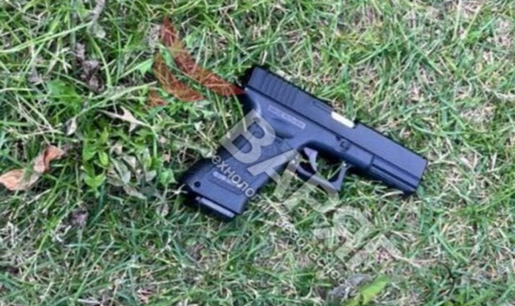 Челябинские подростки заявили, что к ним приставал странный вооруженный мужчина!