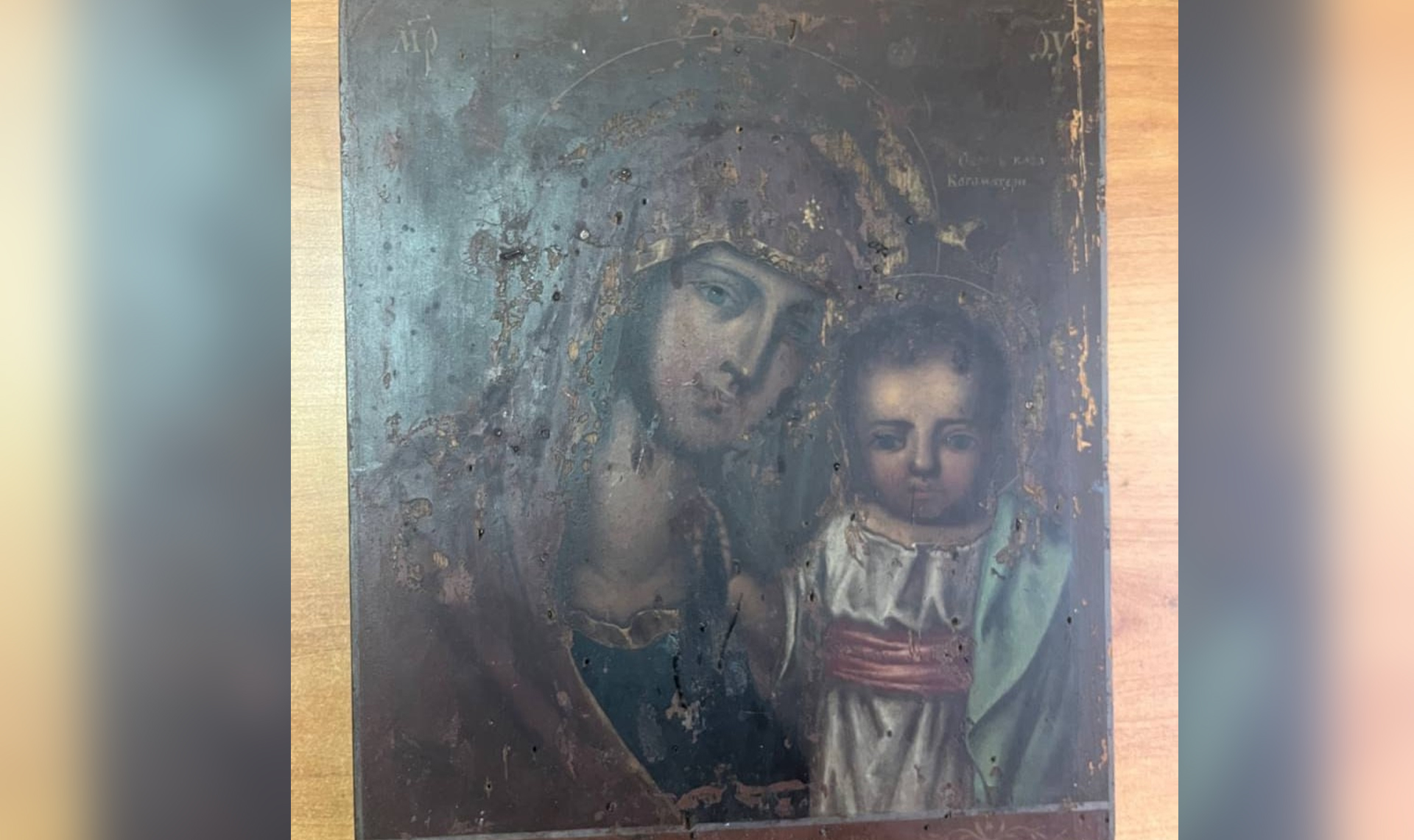 В Нязепетровске полицейские вернули женщине старинную икону