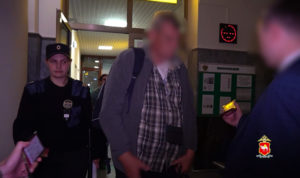 В аэропорту Челябинска силовики встретили экс-замгубернатора Александра Уфимцева