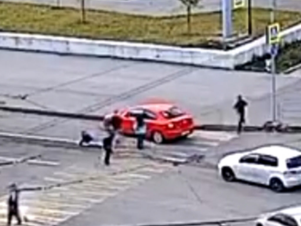 Сбил ребенка и не стал вызывать ни скорую, ни ГАИ!