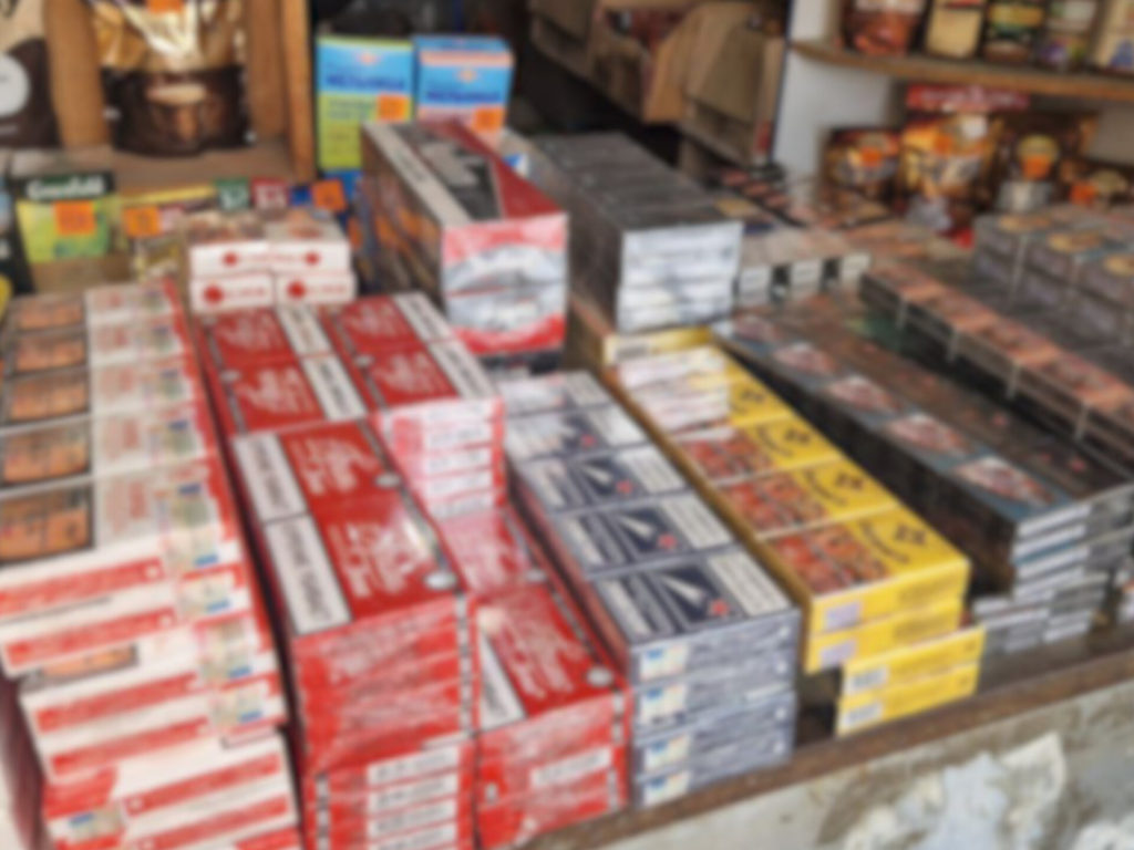 Сотрудники полиции пресекли продажу табачных изделий, которые не имели маркировки, в Златоусте