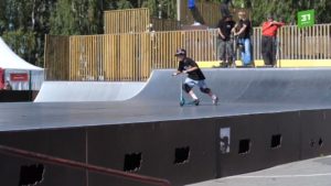 Соревнования в дисциплинах "самокат" и "BMX"