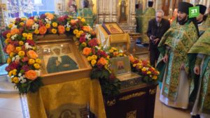 Мощи Матроны московской привезли в Свято-Симеоновский собор