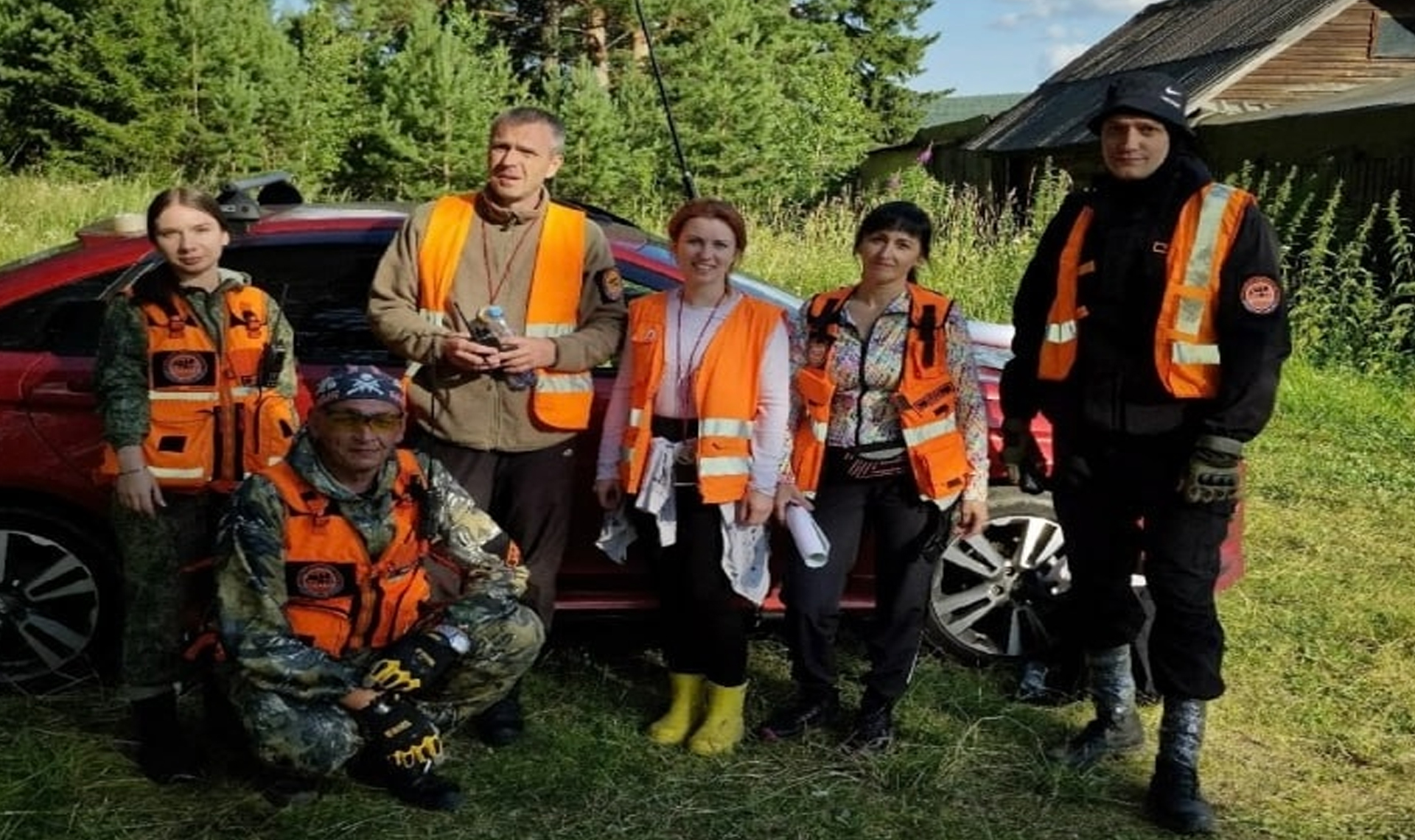 Появились фото с поисков южноуральца, который пропал на неделю, уйдя на пару минут за ягодами