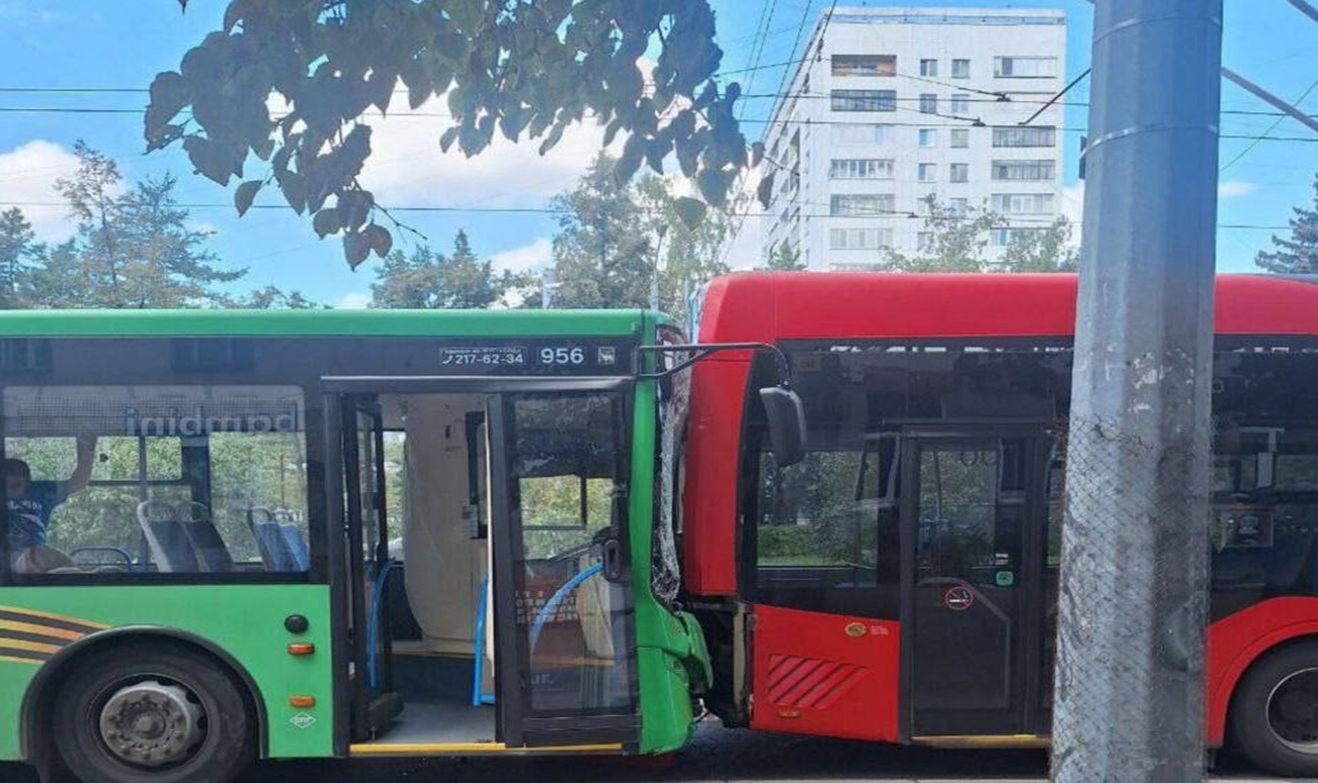 История о столкновении автобуса и троллейбуса в Челябинске дошла до Бастрыкина