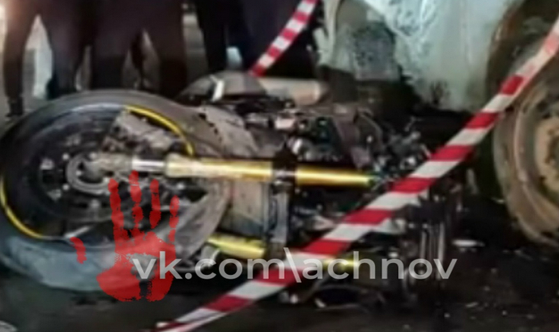 Врачи делают все возможное, чтобы спасти жизнь мотоциклиста, который разбился на дороге в Златоусте