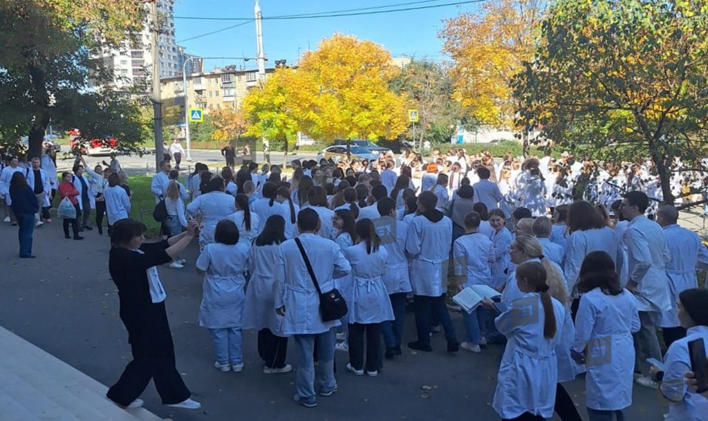 Массовая эвакуация в одном из медколледжей Челябинска