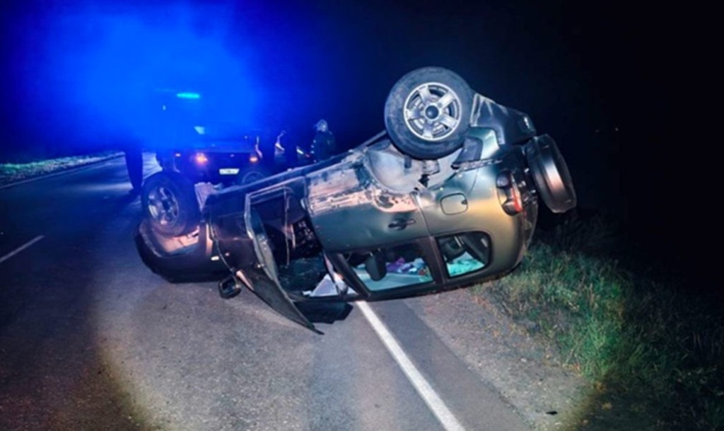 "Лада Гранта" и "Нива" столкнулись на 52-м километре автодороги Магнитогорск-Кизильское-Сибай