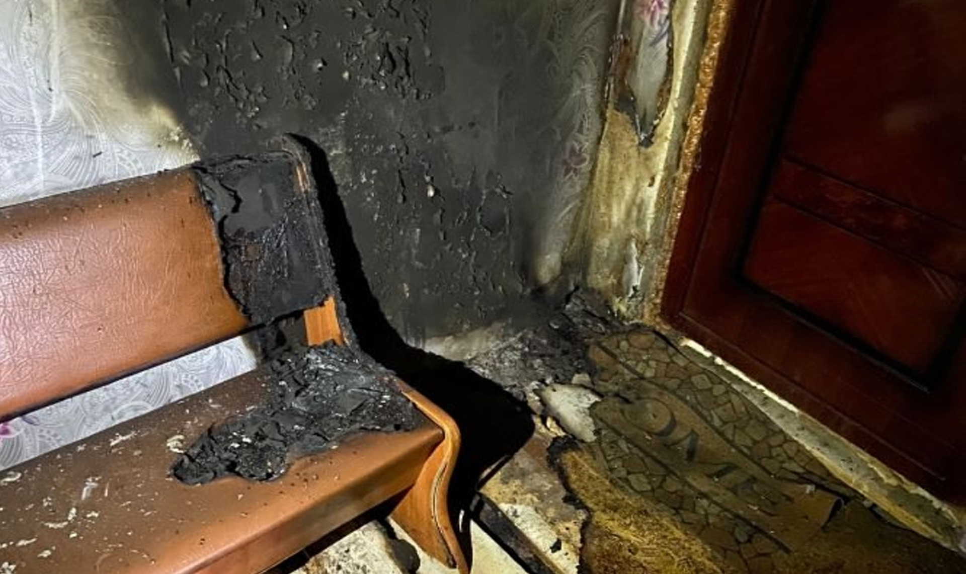 На пожаре в поселке Нижний Уфалей погибла пенсионерка