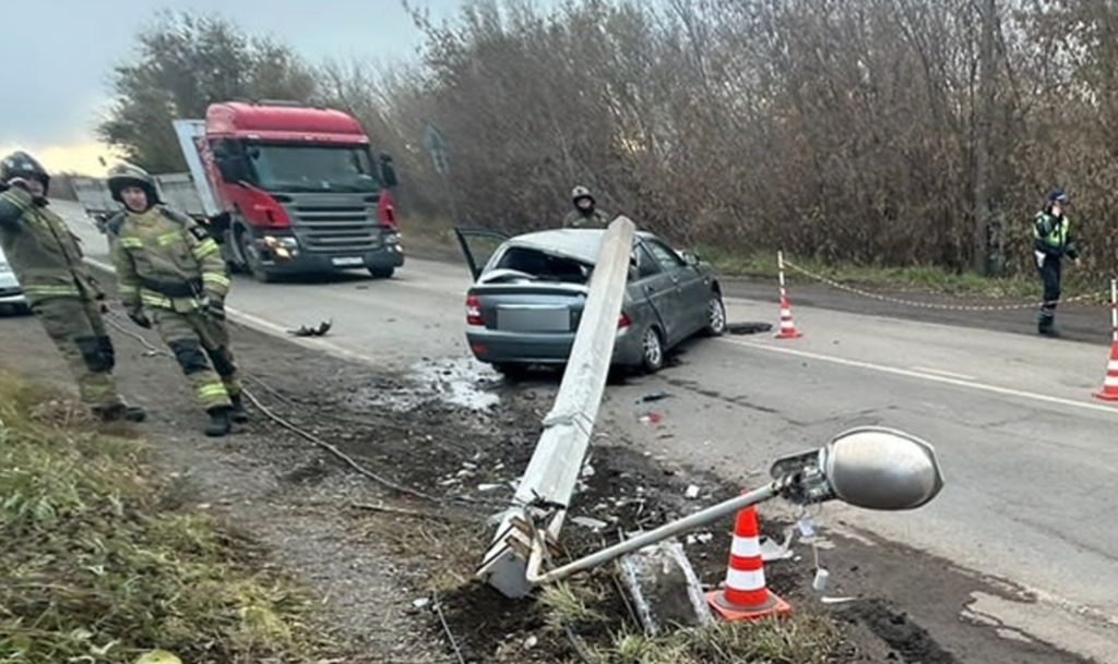 Запрещенный маневр на дороге отправил на больничную койку!
