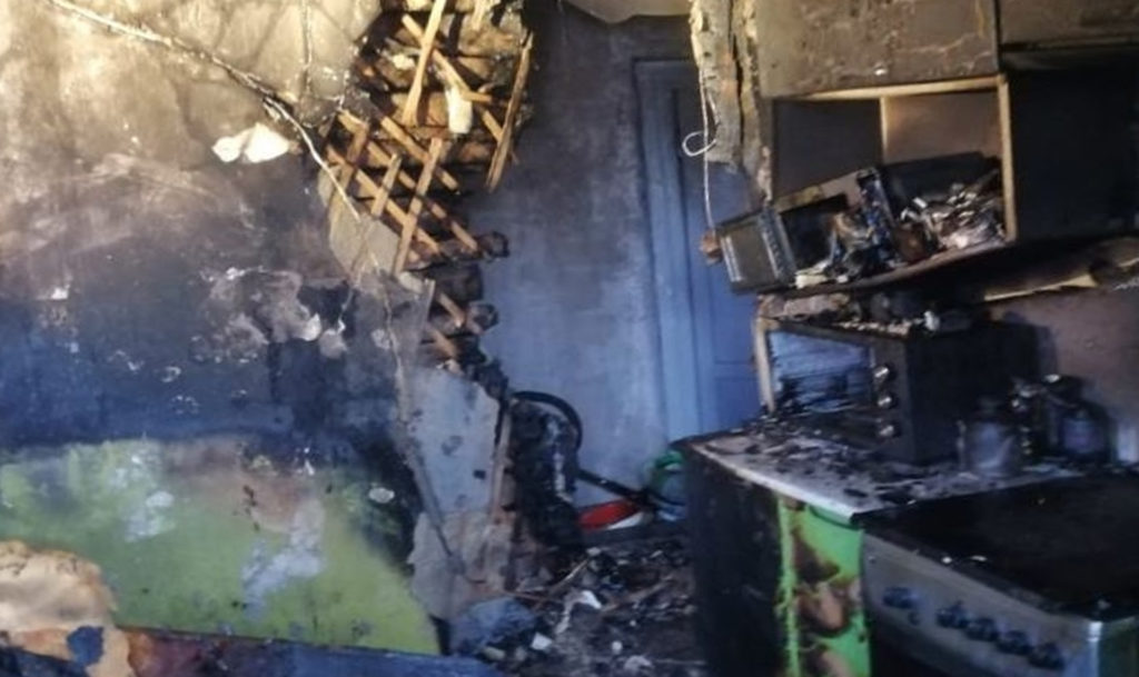 В Старокамышинске произошел пожар в квартире