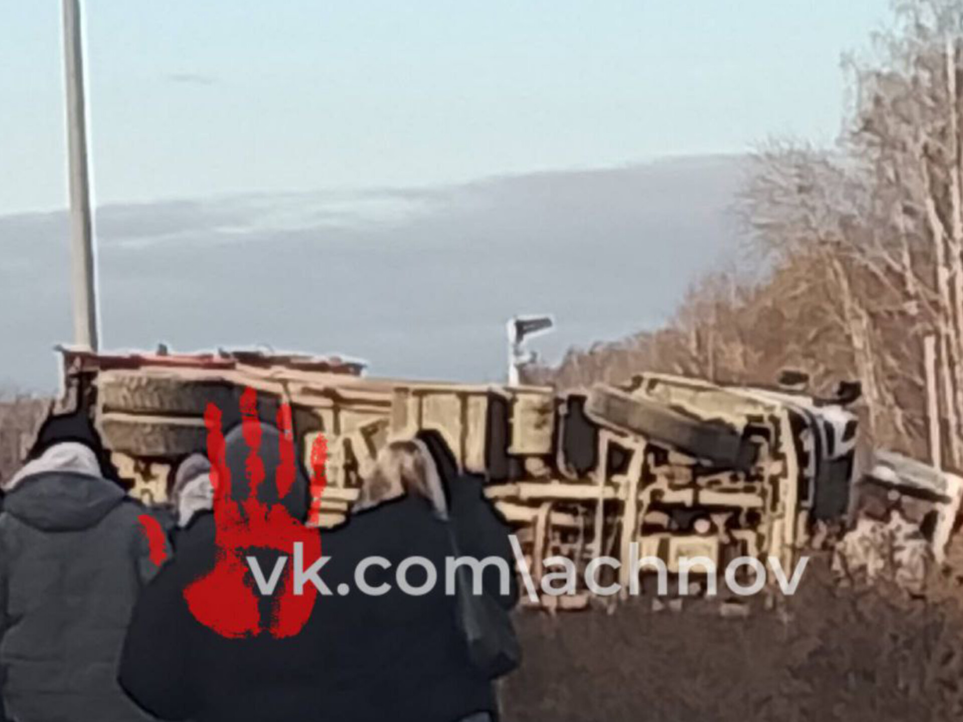 СРОЧНО. Пассажирский поезд протаранил мусоровоз под Челябинском. Есть пострадавшие