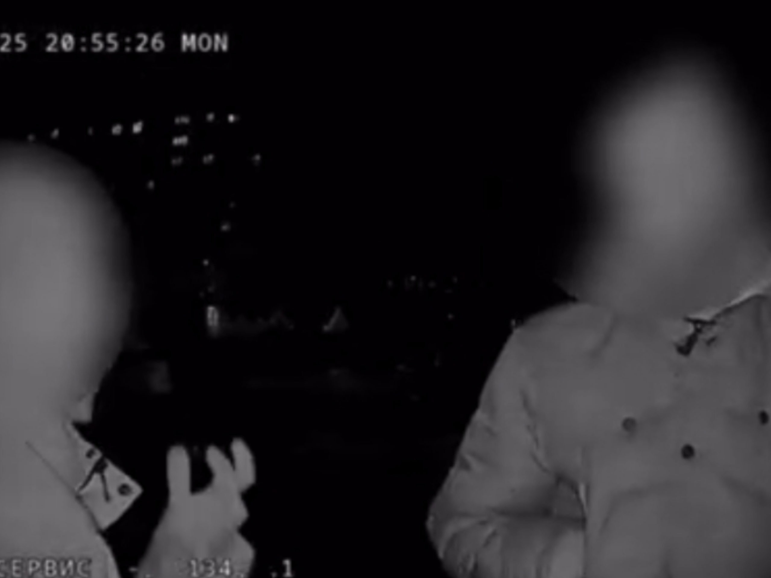 «Конкретно атакуют наркоманы!». Жителей Комсомольского проспекта пугают незваные гости 