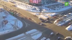 перекрёсток у Космоса