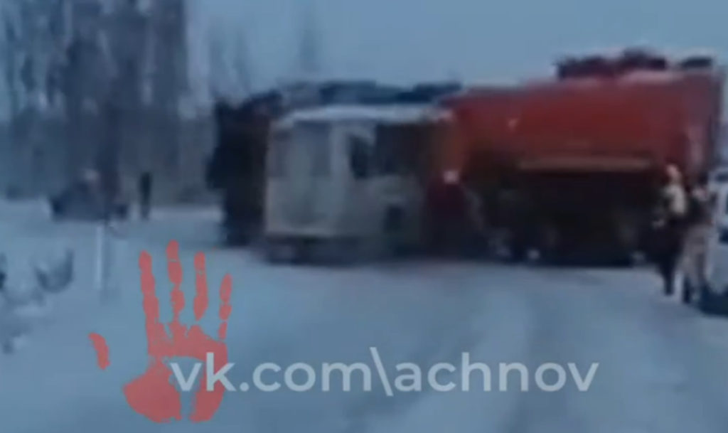 Эксклюзивное ВИДЕО МОМЕНТА ДТП в Коркинском районе, в котором пострадали 14 человек