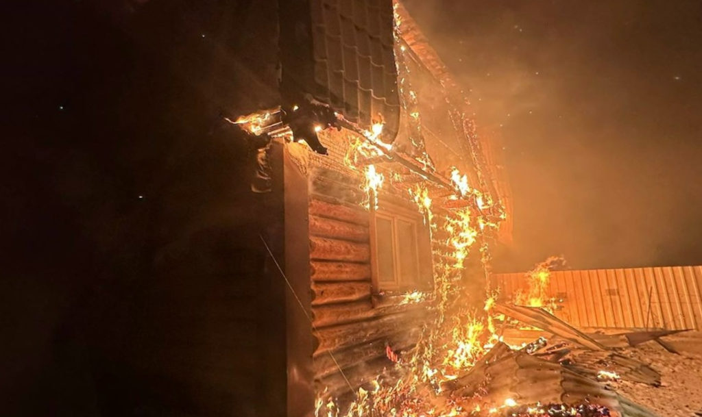Этот праздник она запомнит надолго! Челябинка потеряла дом в День всех влюбленных!