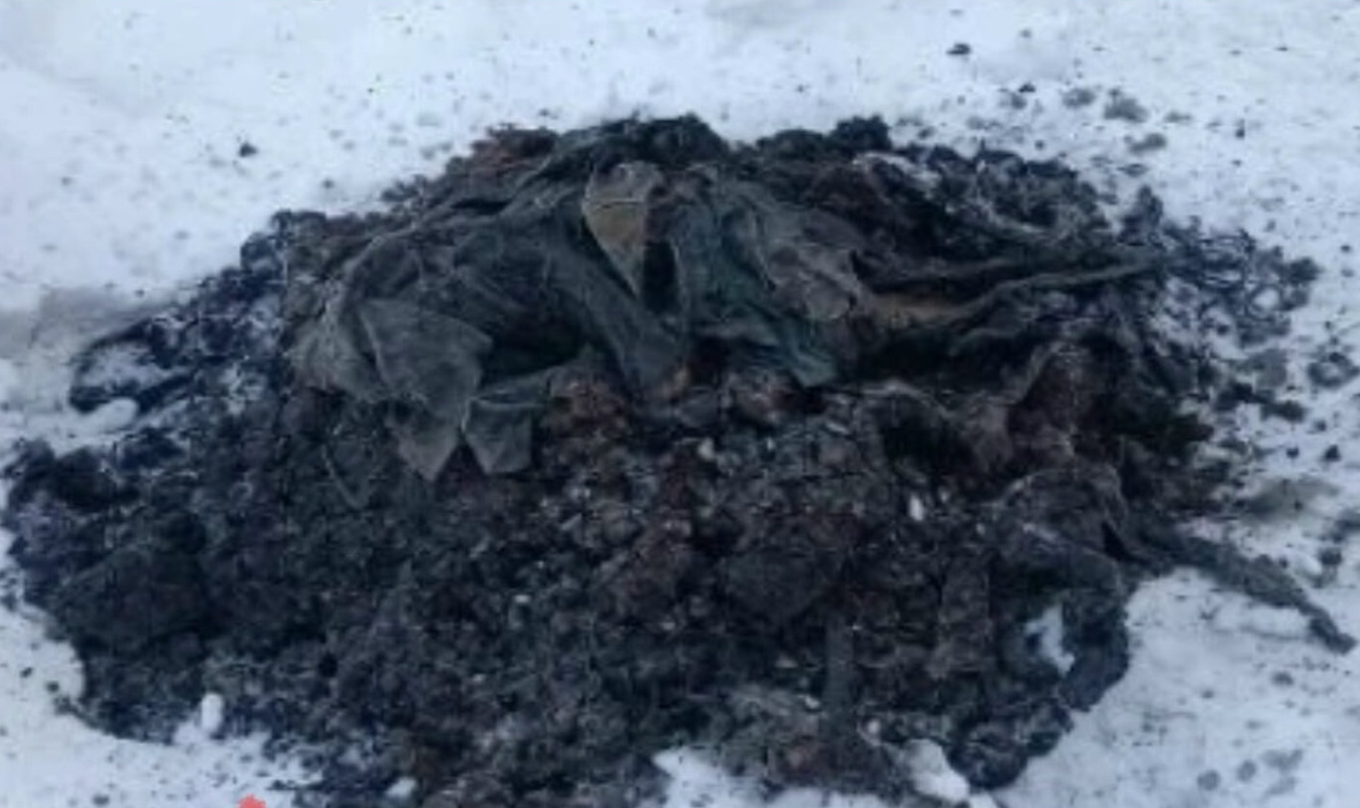 Непонятное месиво достали из канализации в Озерске