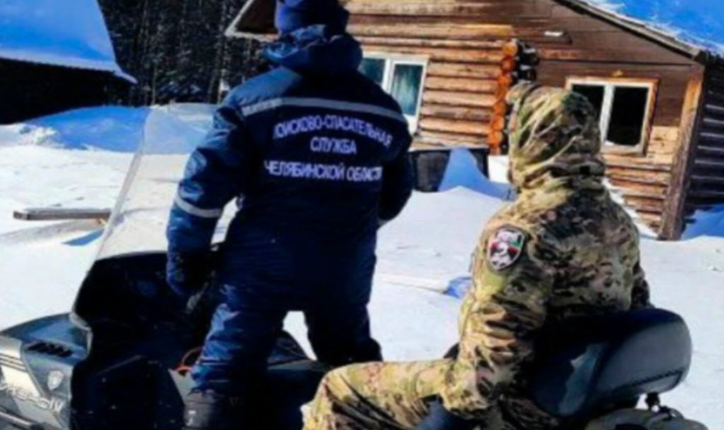 Спасатели вывезли туриста с больным коленом из парка Таганай