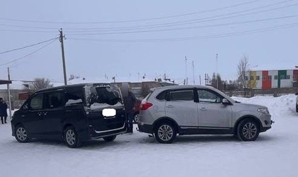 А надо было смотреть, кто сзади! Два происшествия в Кизильском