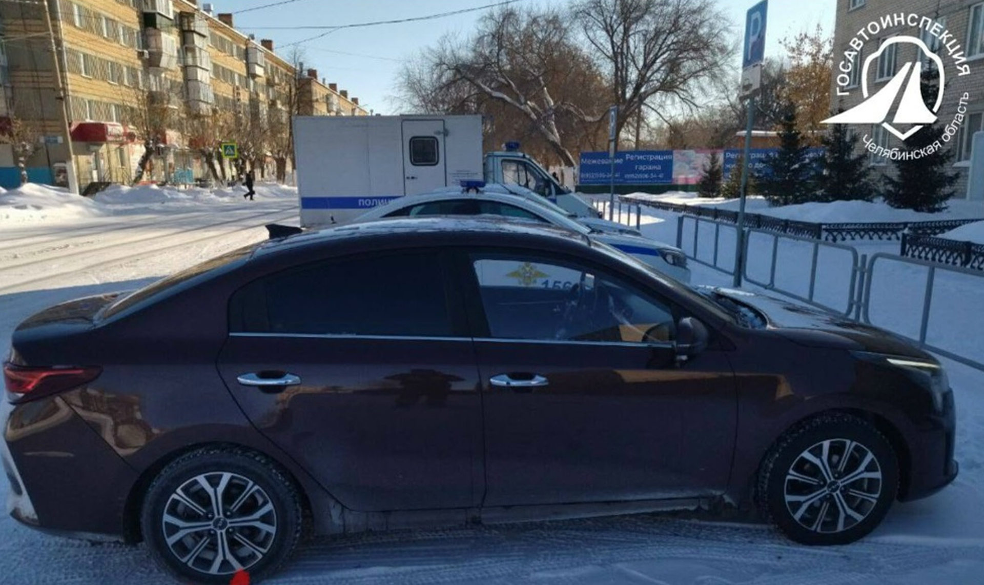 Двое водителей попались на поддельных автомобильных номерах