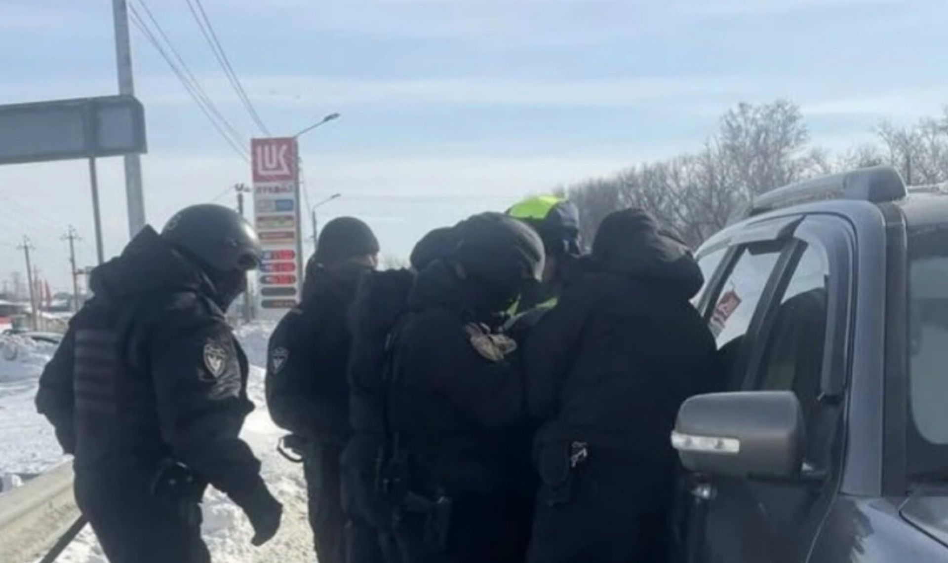 Кто-то с собачкой, а она с наркотиками! В Челябинске поймали даму с синтетикой