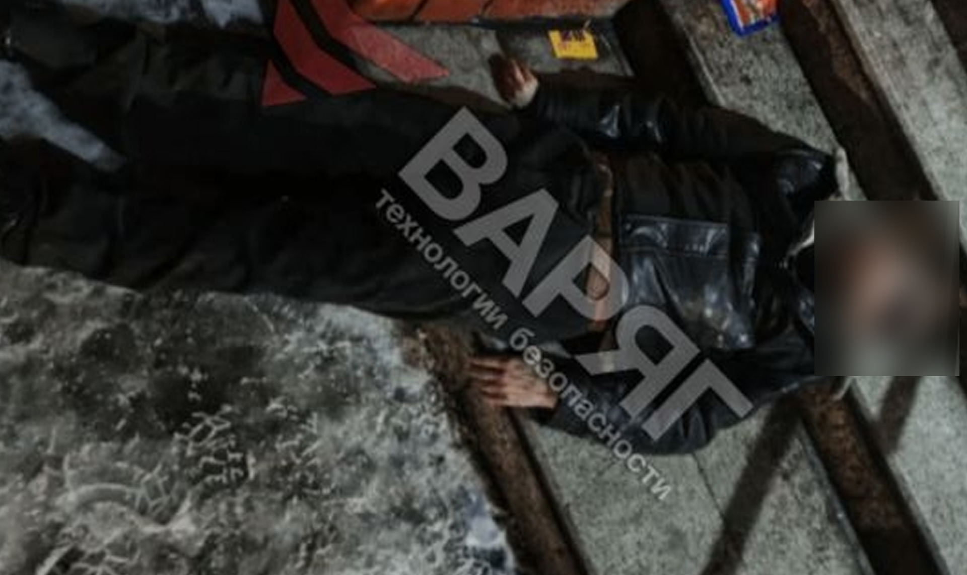 Мужчину без сознания нашли на крыльце пивного магазина в Челябинске