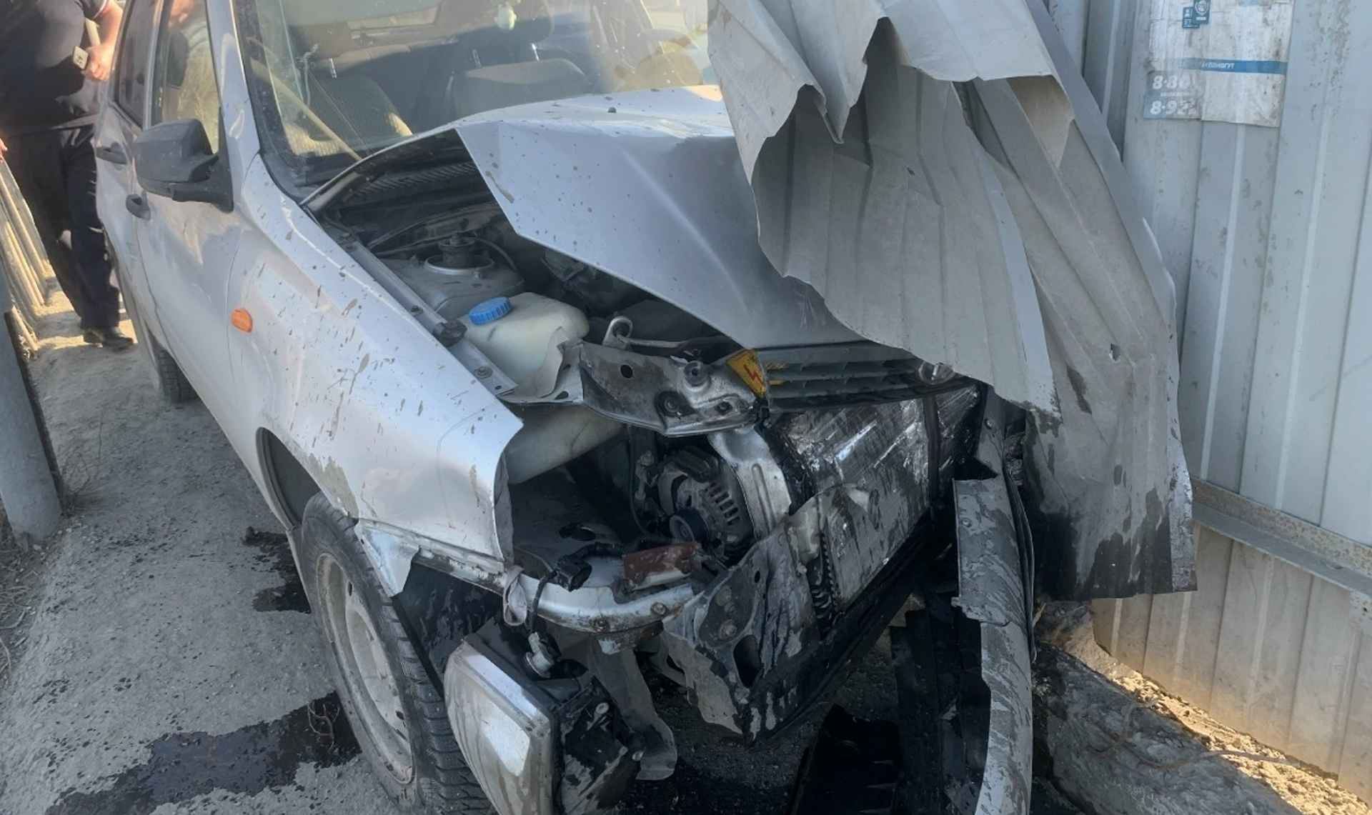 Нешуточное ДТП! 1 апреля в Златоусте машину вынесло с дороги прямо на ребенка