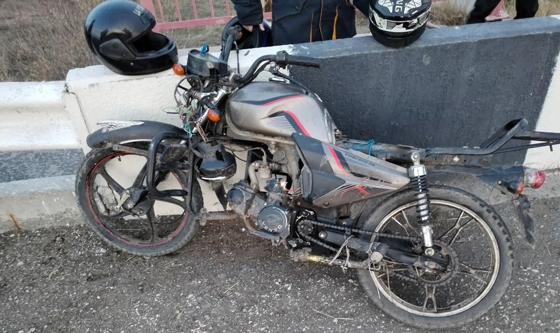 Подростковые покатушки с ущербом для здоровья!