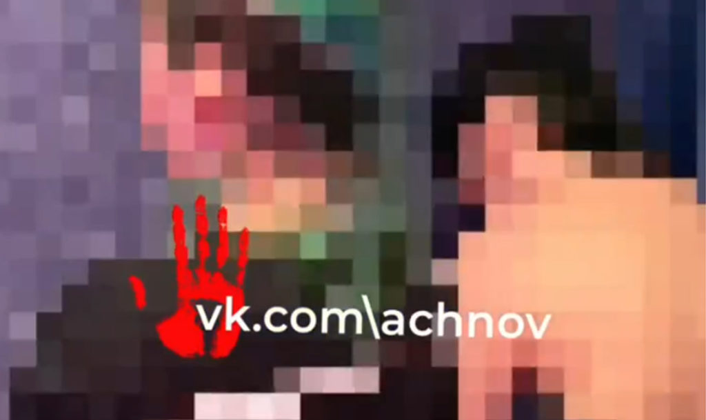 Рядом с джакузи на огромной кровати явно не массаж делали: молодую проститутку поймали в Челябинске