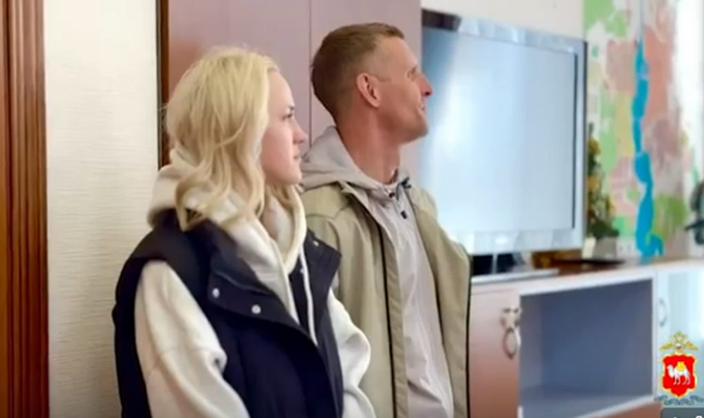 Таксист спас пенсионерку от мошенников